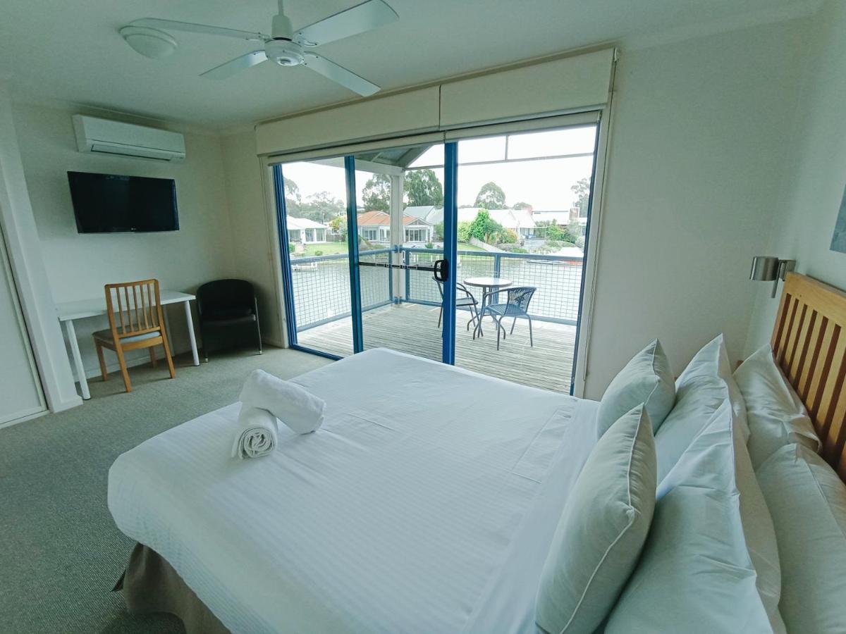 The View - Captains Cove Waterfront Resort Paynesville Ngoại thất bức ảnh